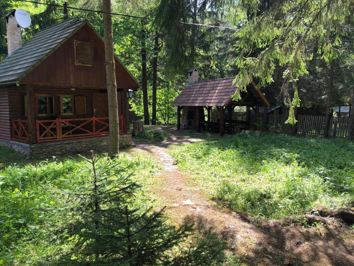 Forest Cottage Weekend House Vlahita Eksteriør bilde